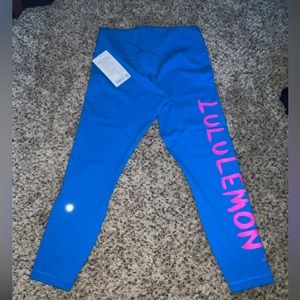 NWT Wunder-under leggings